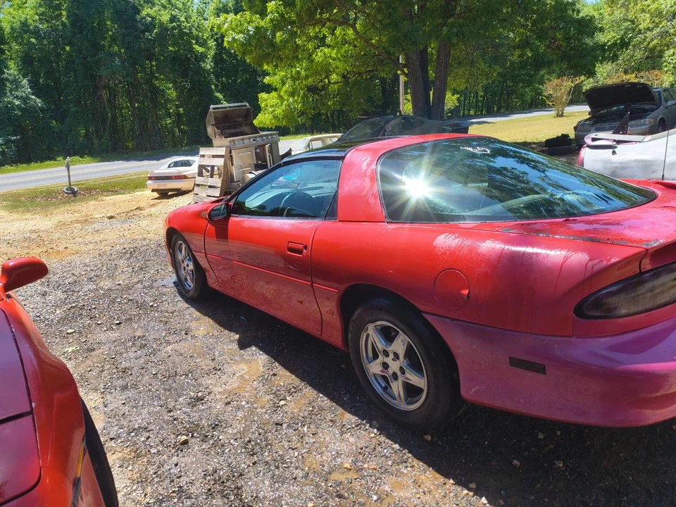 1998 Chevrolet Camaro 4th Gen - Image 6 of 10