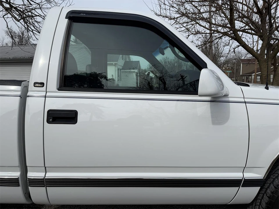 1998 Chevrolet C/K 4th Gen - Image 18 of 31