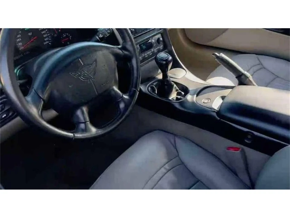 1998 Chevrolet Corvette C5 - Image 6 of 10