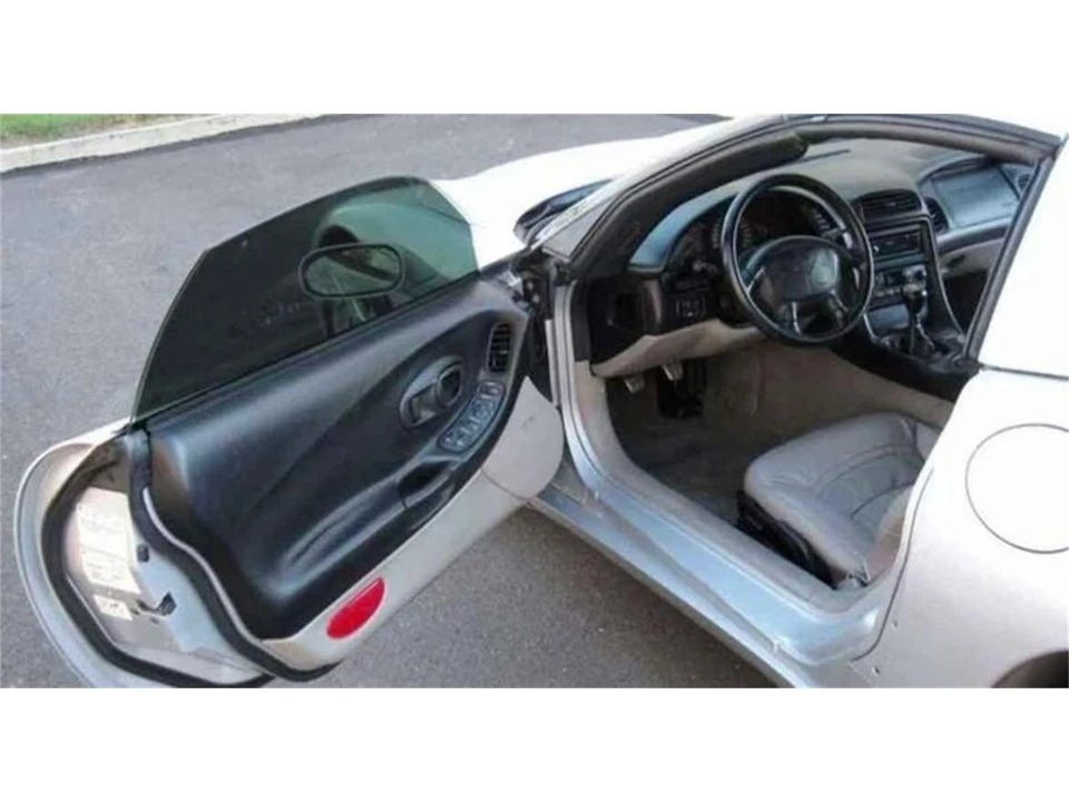 1998 Chevrolet Corvette C5 - Image 5 of 10