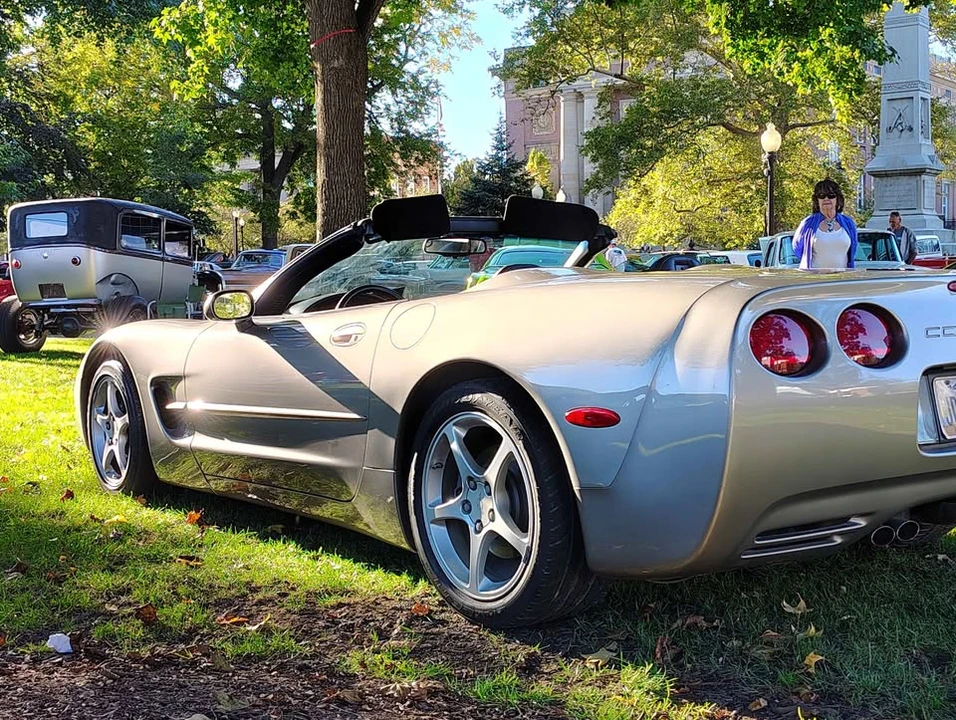 1998 Chevrolet Corvette C5 - Image 3 of 7