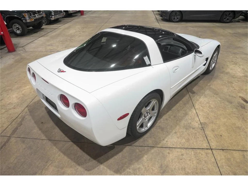 1998 Chevrolet Corvette C5 - Image 17 of 31