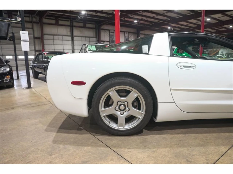 1998 Chevrolet Corvette C5 - Image 9 of 31