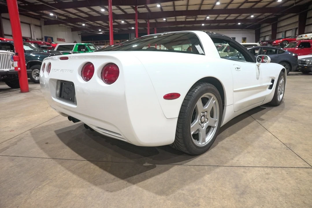 1998 Chevrolet Corvette C5 - Image 8 of 31