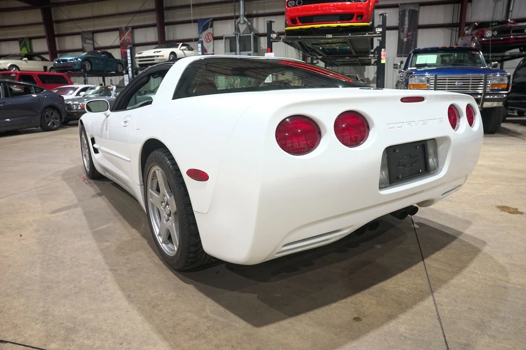 1998 Chevrolet Corvette C5 - Image 6 of 31