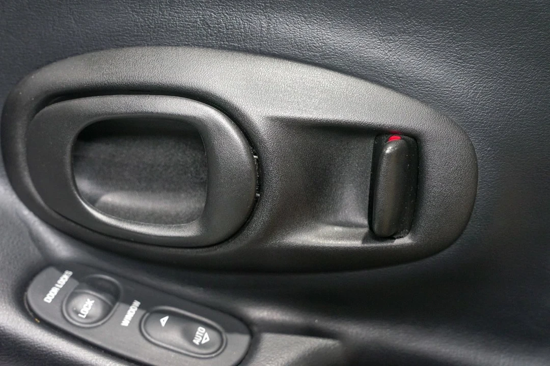 1998 Chevrolet Corvette C5 - Image 28 of 31