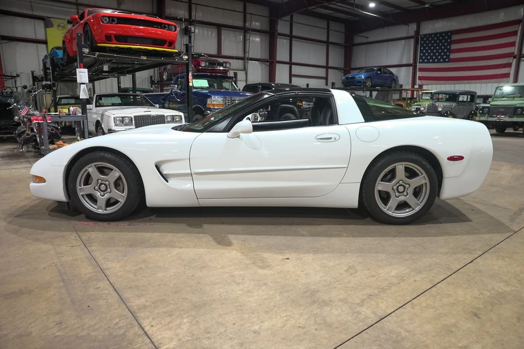 1998 Chevrolet Corvette C5 - Image 4 of 31