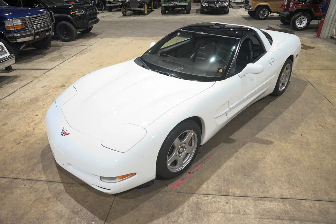 1998 Chevrolet Corvette C5 - Image 15 of 31
