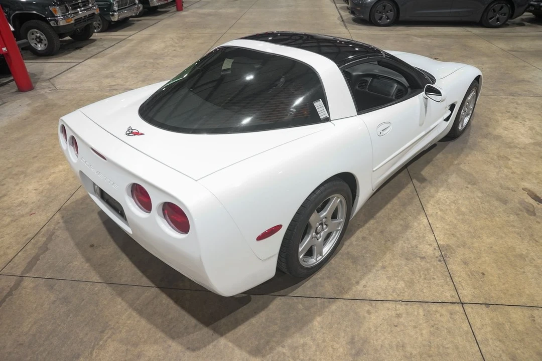 1998 Chevrolet Corvette C5 - Image 17 of 31