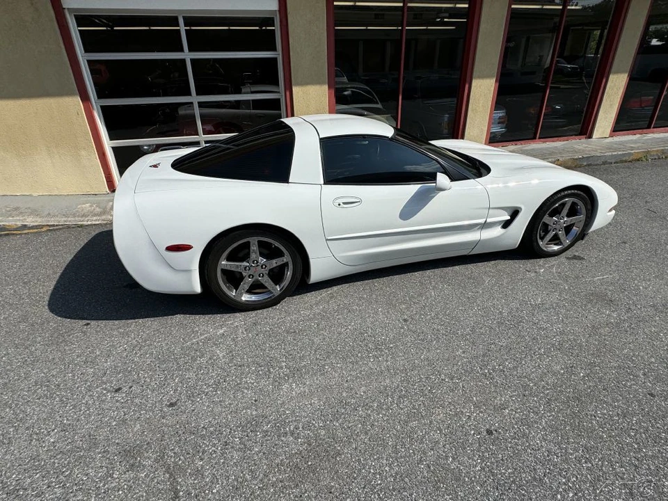 1998 Chevrolet Corvette C5 - Image 16 of 24
