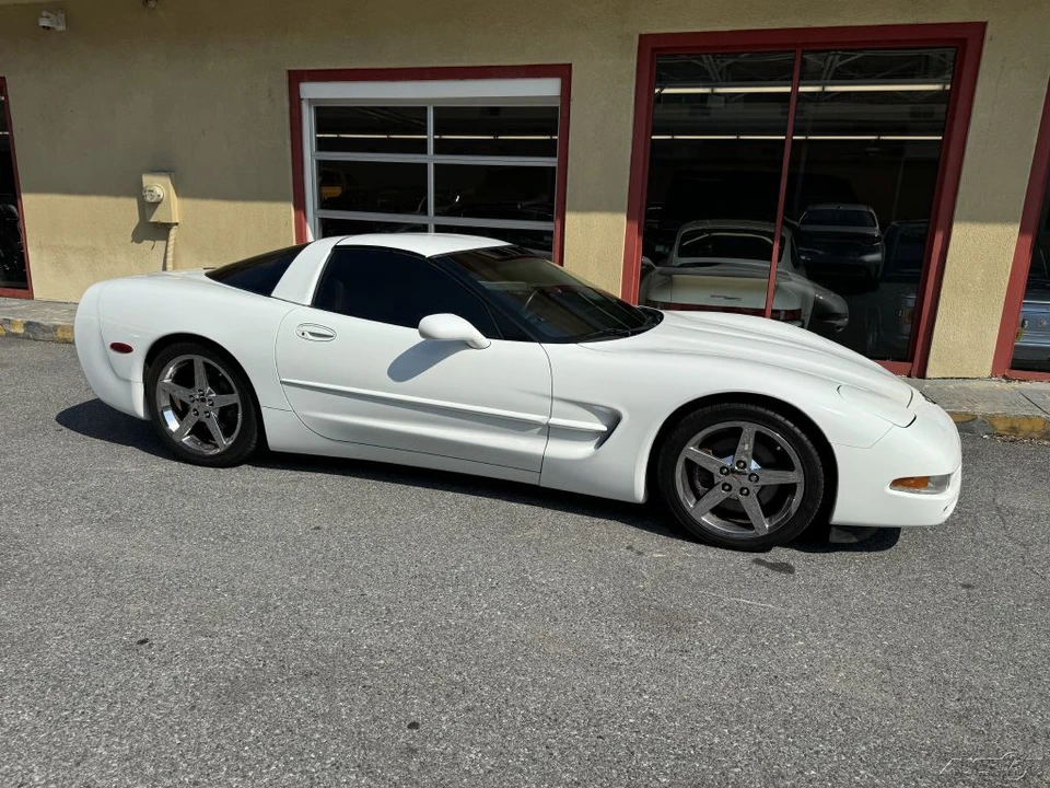 1998 Chevrolet Corvette C5 - Image 11 of 24