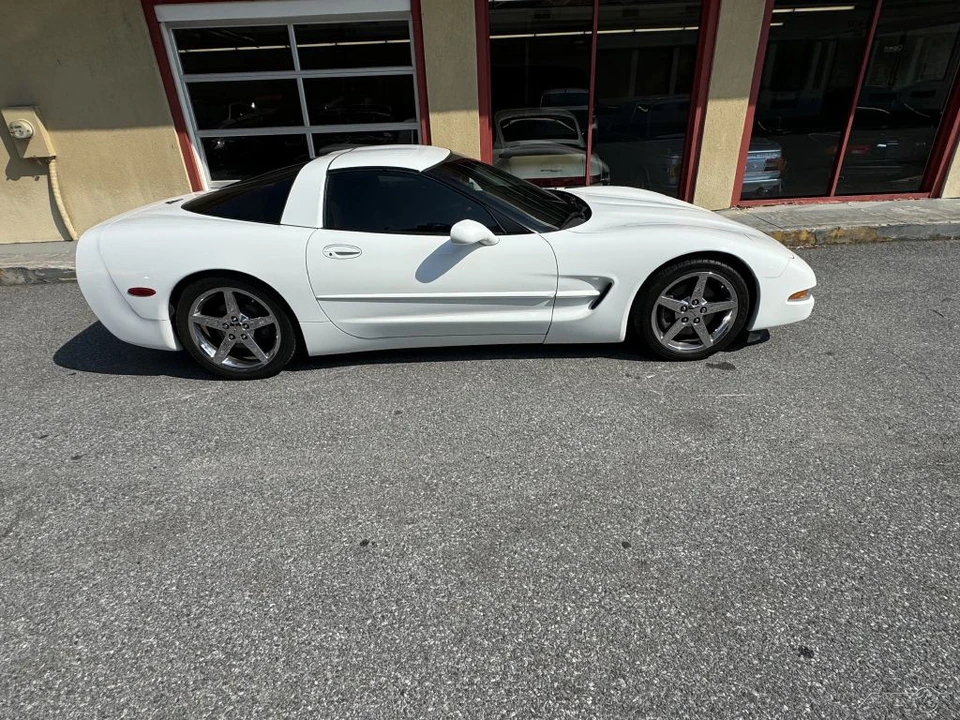 1998 Chevrolet Corvette C5 - Image 12 of 24