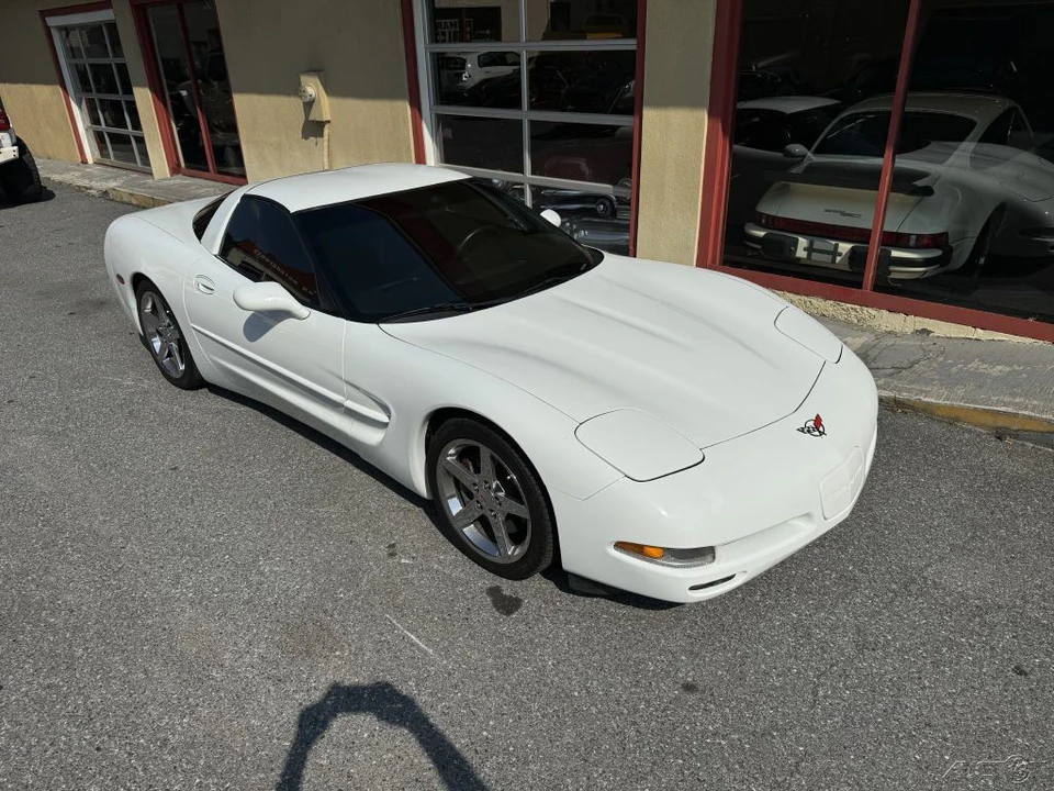 1998 Chevrolet Corvette C5 - Image 6 of 24