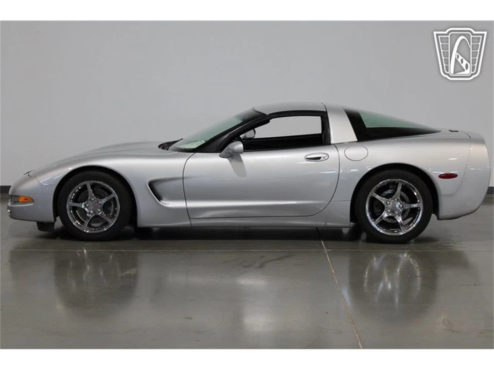 1998 Chevrolet Corvette C5 - Image 19 of 31