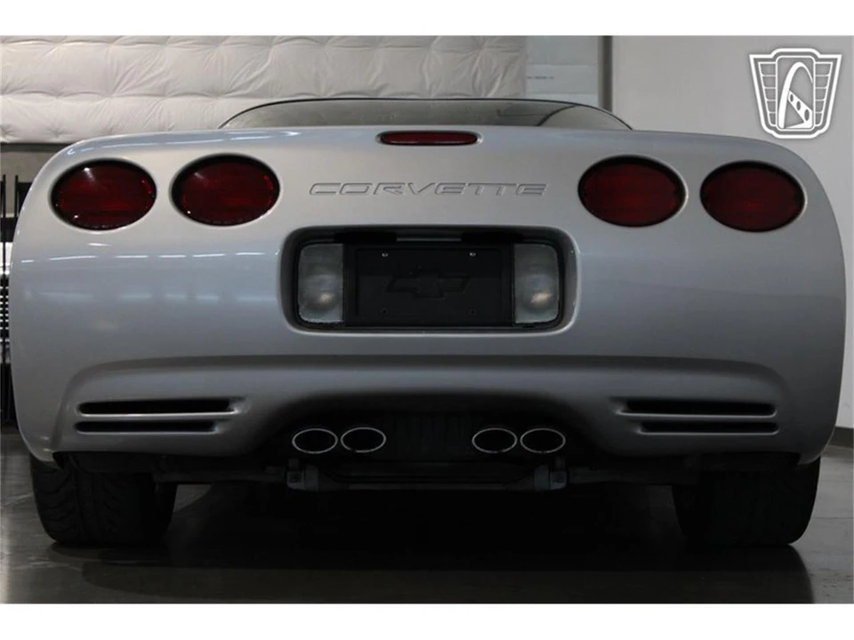 1998 Chevrolet Corvette C5 - Image 25 of 31