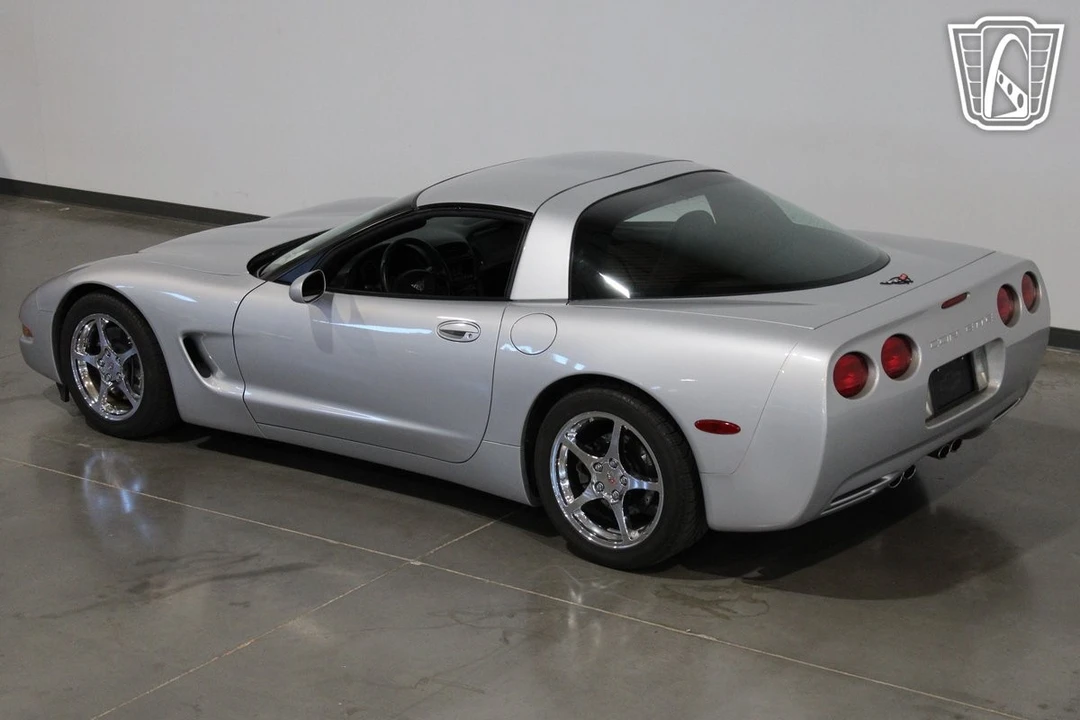 1998 Chevrolet Corvette C5 - Image 11 of 12