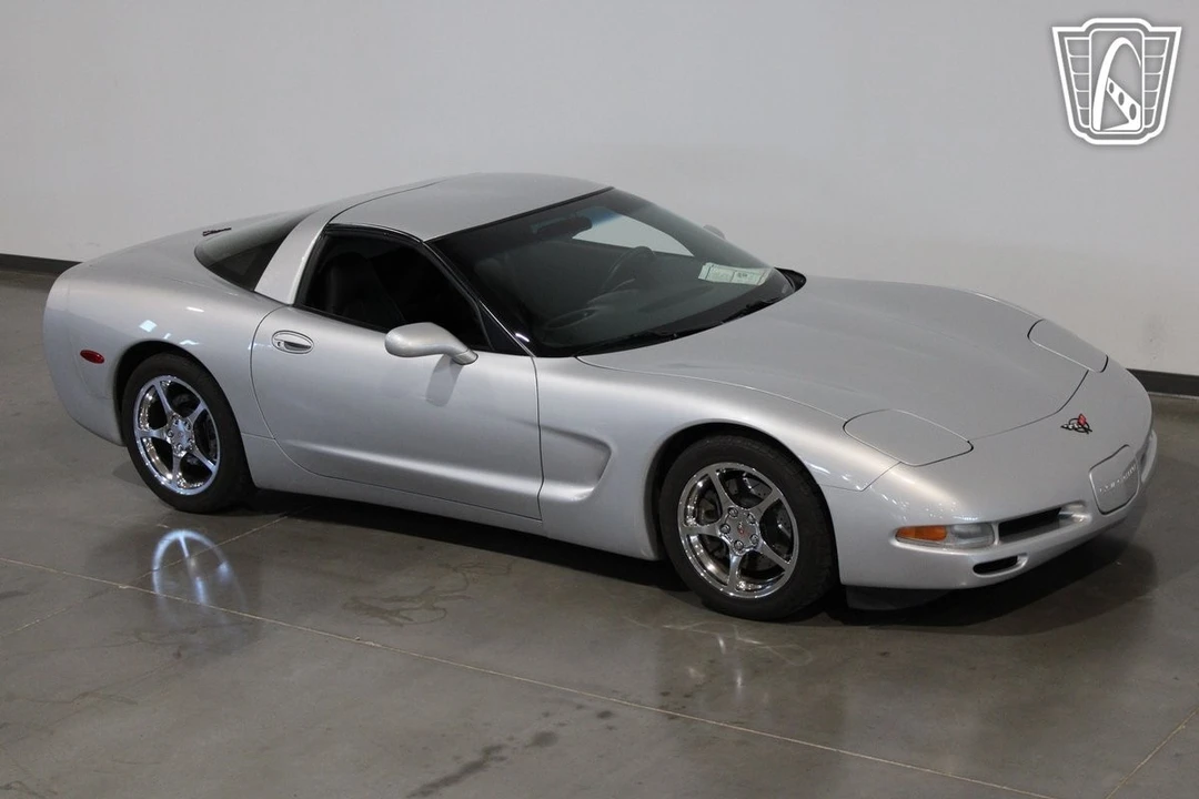 1998 Chevrolet Corvette C5 - Image 7 of 12