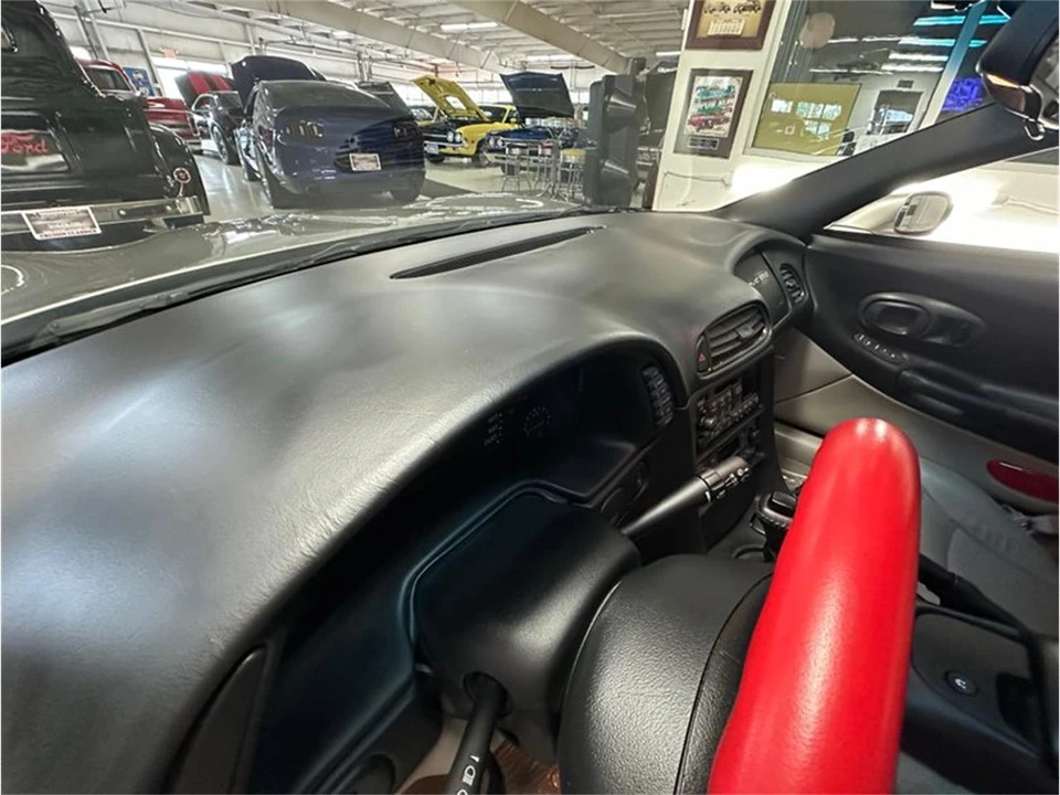 1998 Chevrolet Corvette C5 - Image 21 of 31
