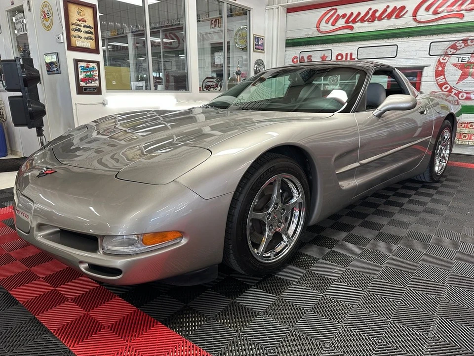 1998 Chevrolet Corvette C5 - Image 8 of 31
