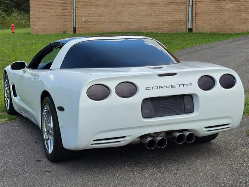 1998 Chevrolet Corvette C5 - Image 10 of 31