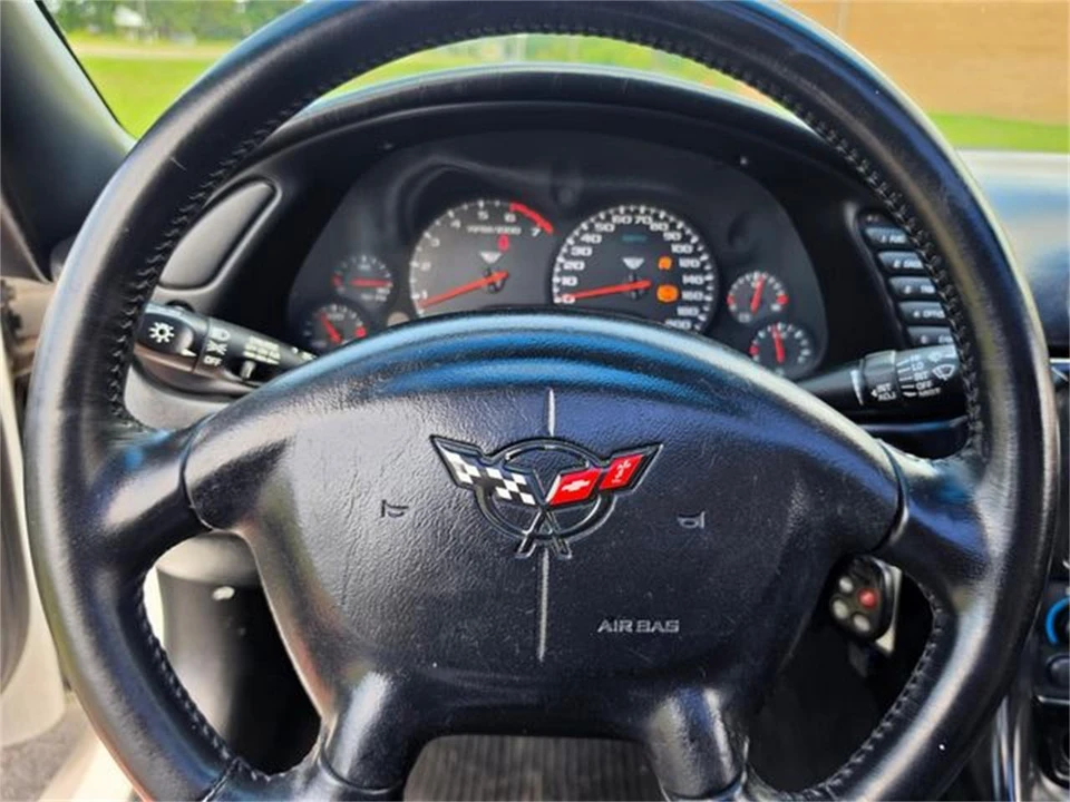 1998 Chevrolet Corvette C5 - Image 18 of 31