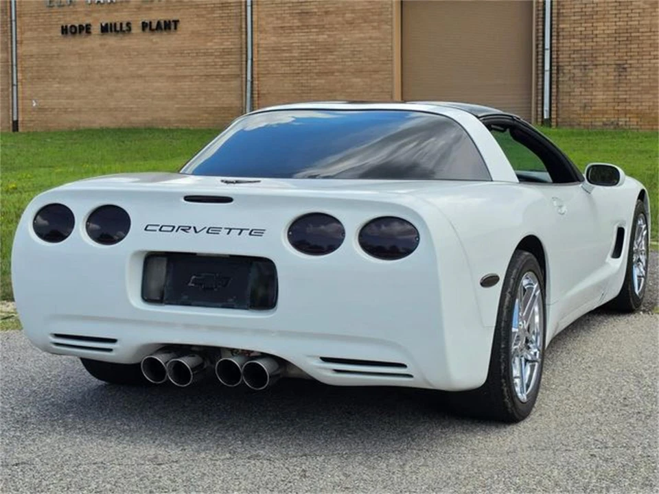 1998 Chevrolet Corvette C5 - Image 8 of 31