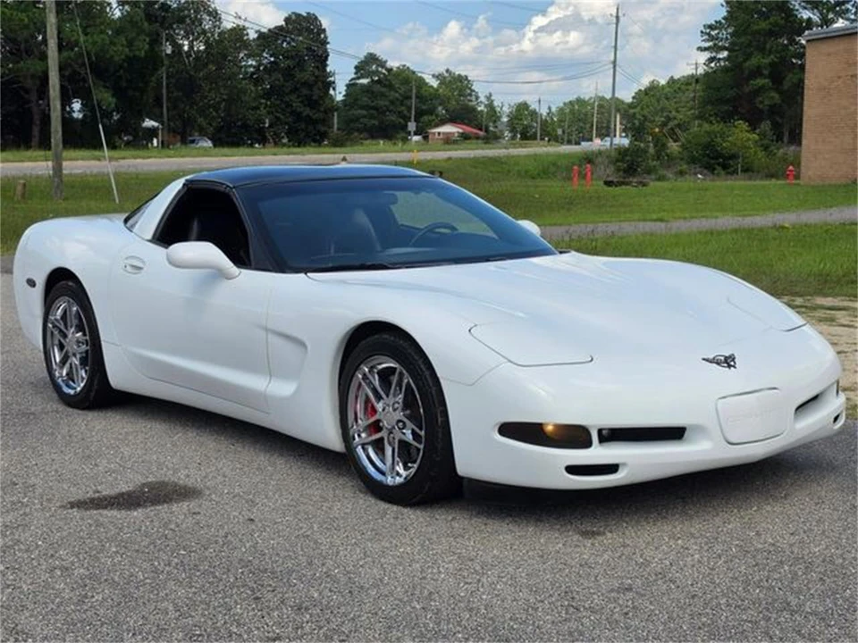 1998 Chevrolet Corvette C5 - Image 5 of 31