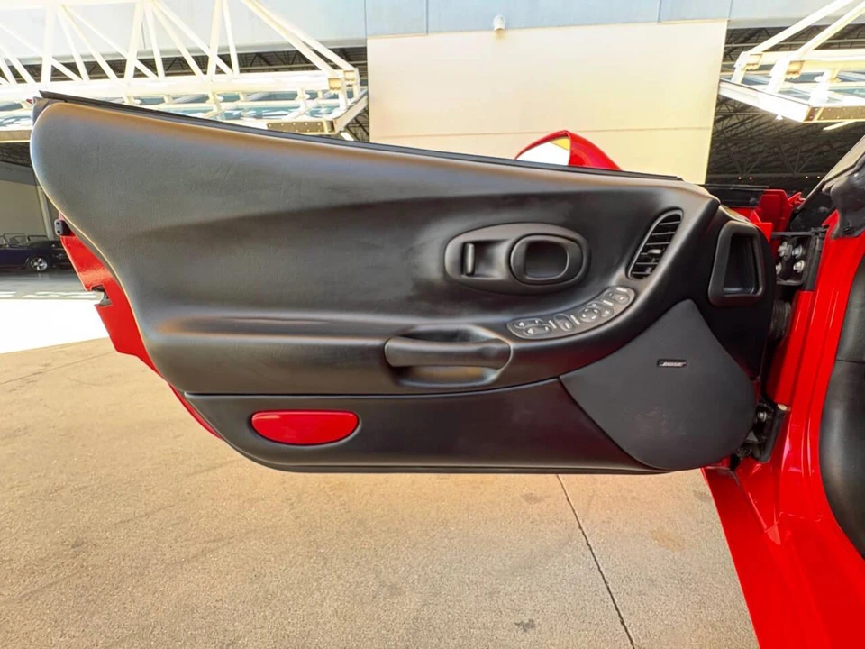1998 Chevrolet Corvette C5 - Image 22 of 31