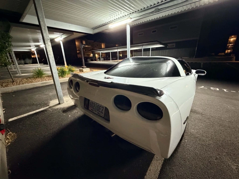 1998 Chevrolet Corvette C5 - Image 2 of 20