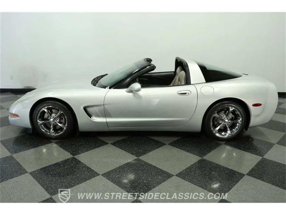 1998 Chevrolet Corvette C5 - Image 2 of 31