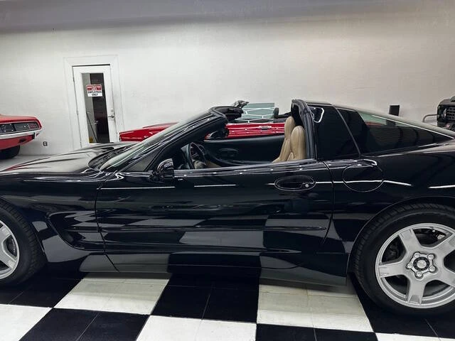 1998 Chevrolet Corvette C5 - Image 19 of 31