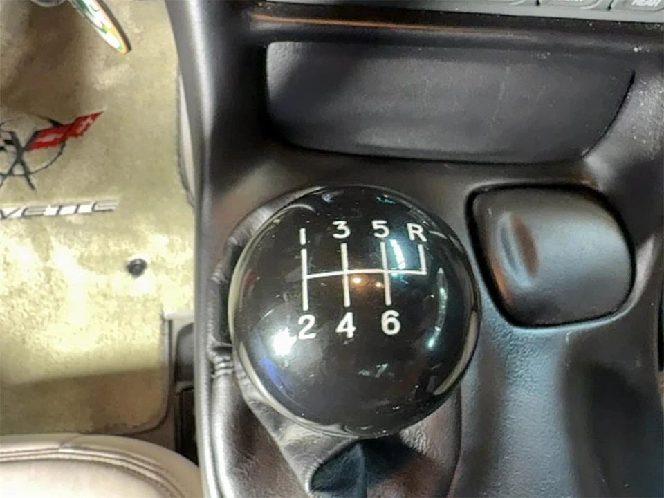 1998 Chevrolet Corvette C5 - Image 16 of 31