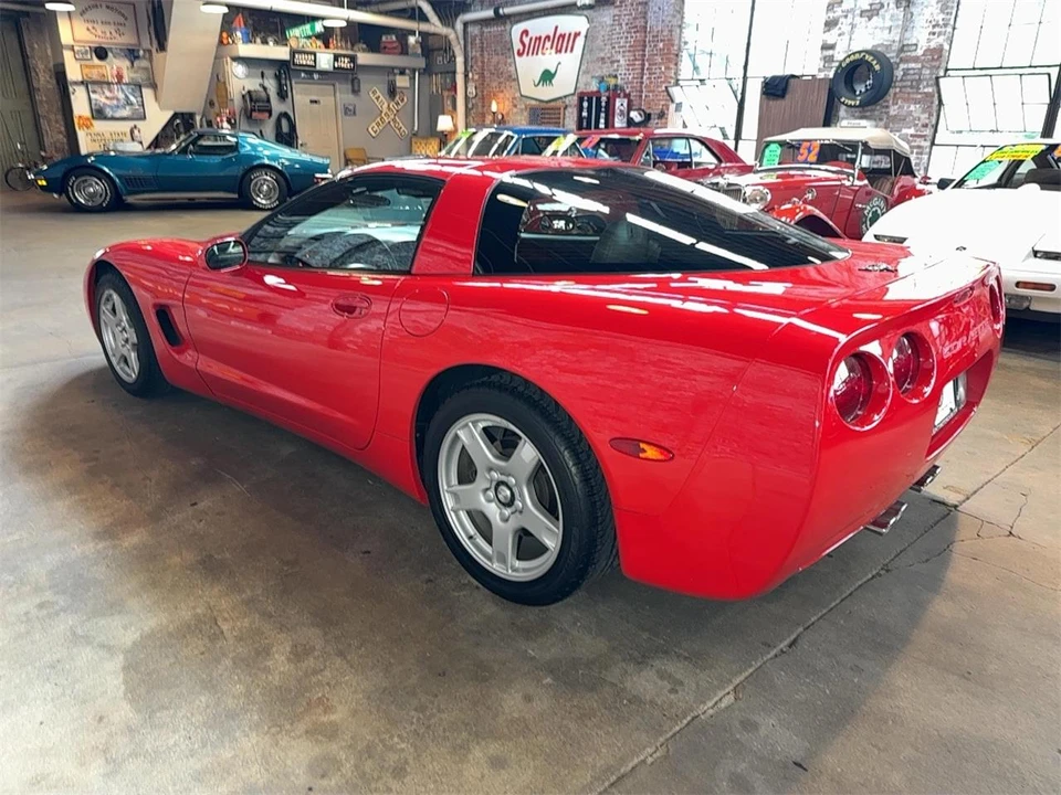 1998 Chevrolet Corvette C5 - Image 6 of 31