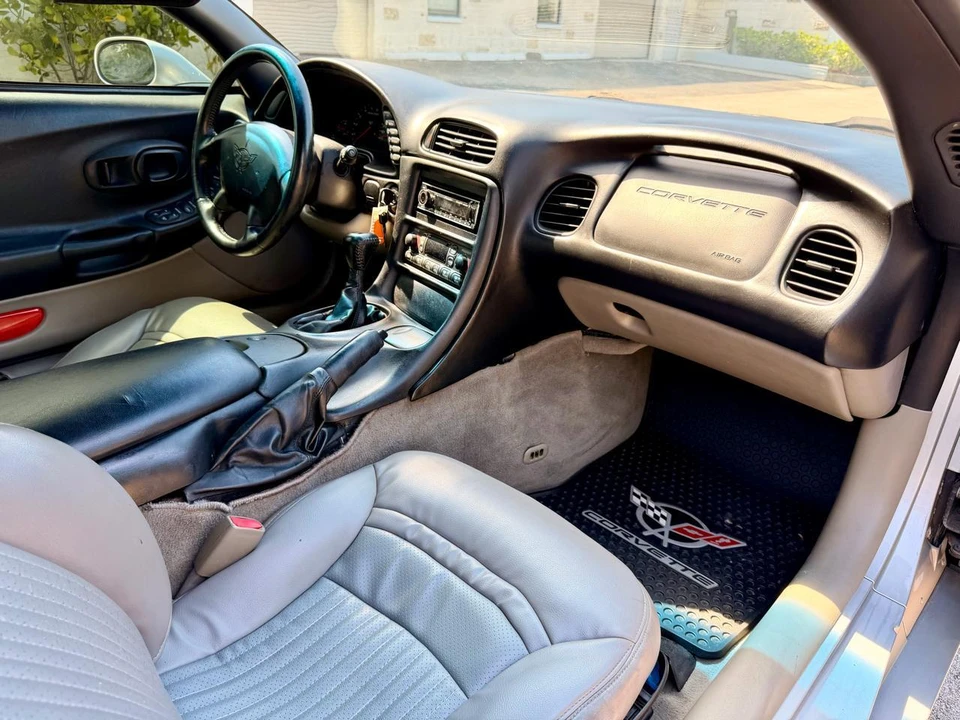 1998 Chevrolet Corvette C5 - Image 13 of 31