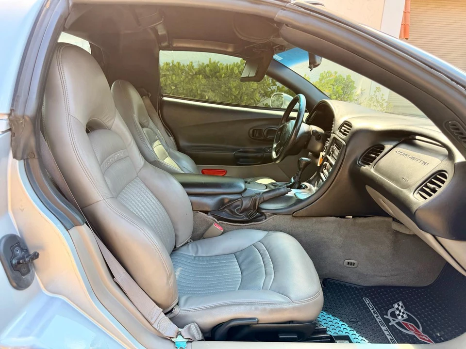 1998 Chevrolet Corvette C5 - Image 14 of 31