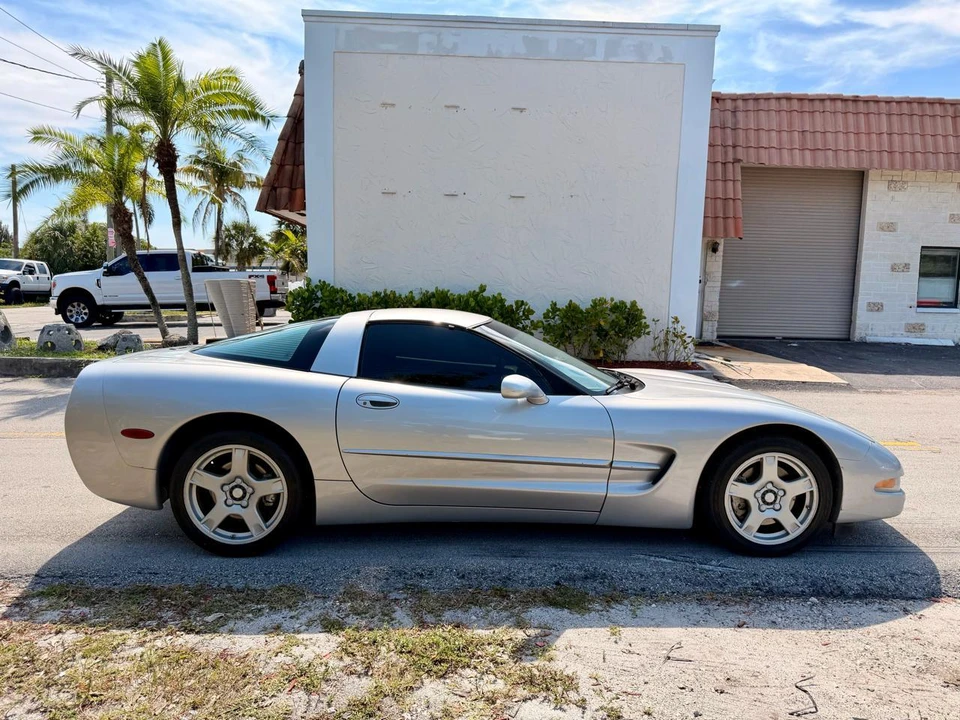 1998 Chevrolet Corvette C5 - Image 6 of 31
