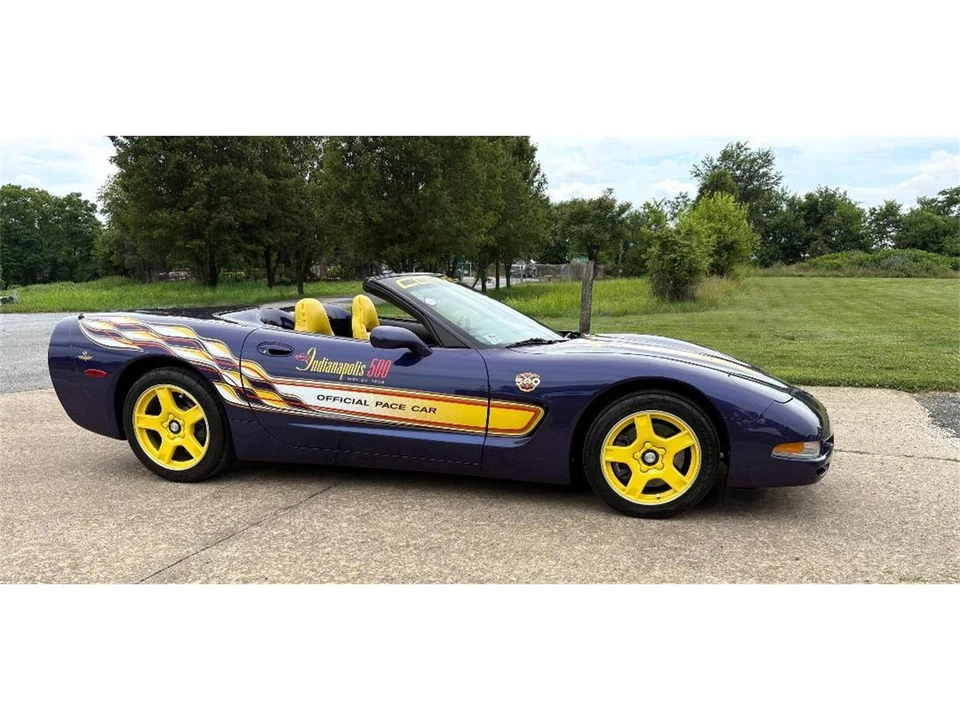 1998 Chevrolet Corvette C5 - Image 2 of 12