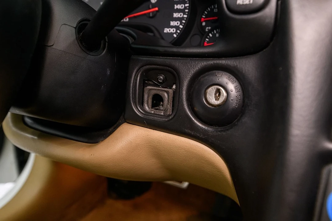 1998 Chevrolet Corvette C5 - Image 23 of 31