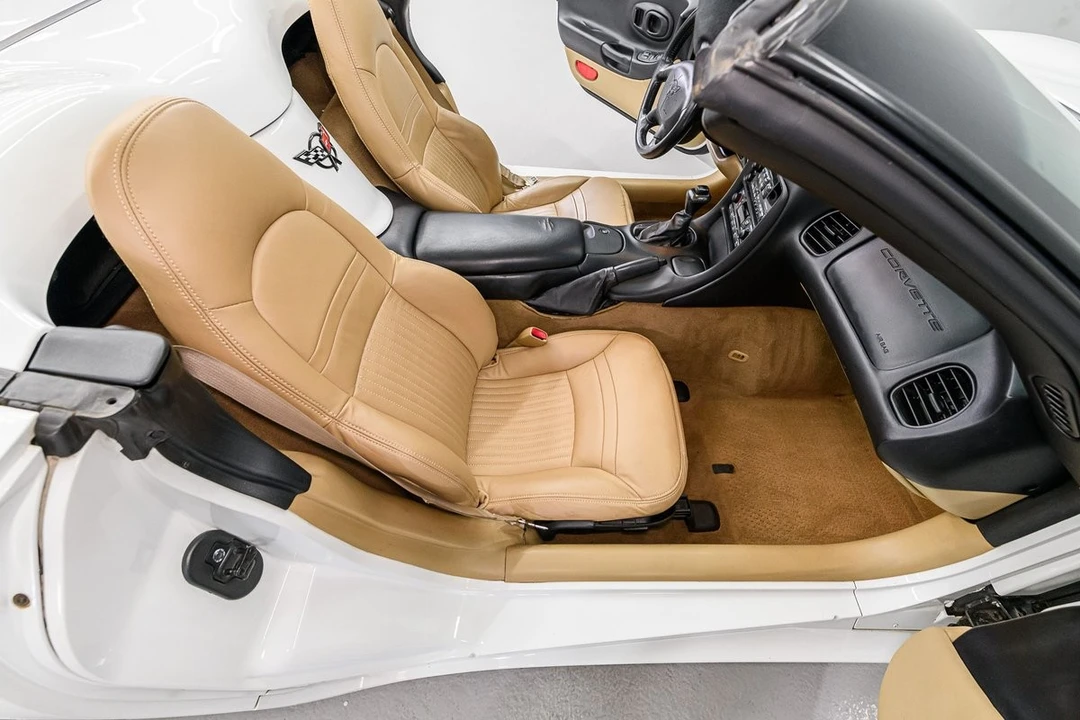 1998 Chevrolet Corvette C5 - Image 14 of 31