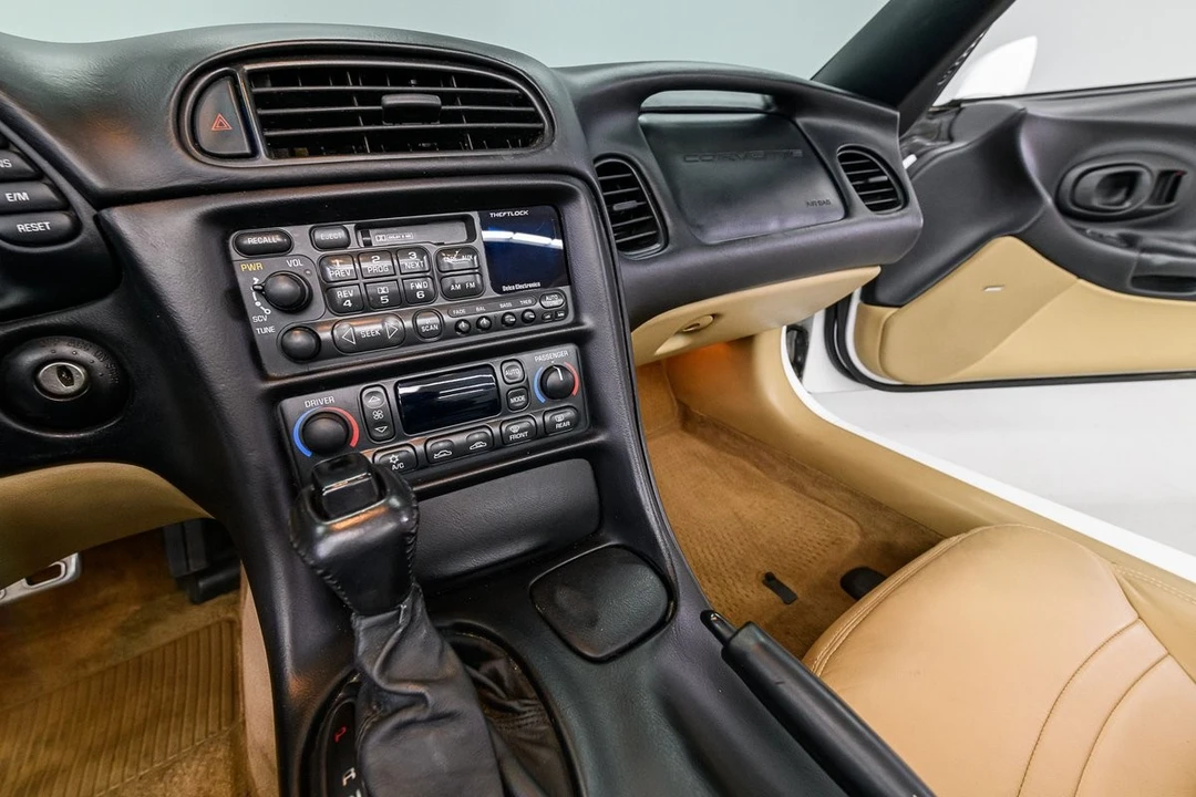 1998 Chevrolet Corvette C5 - Image 21 of 31