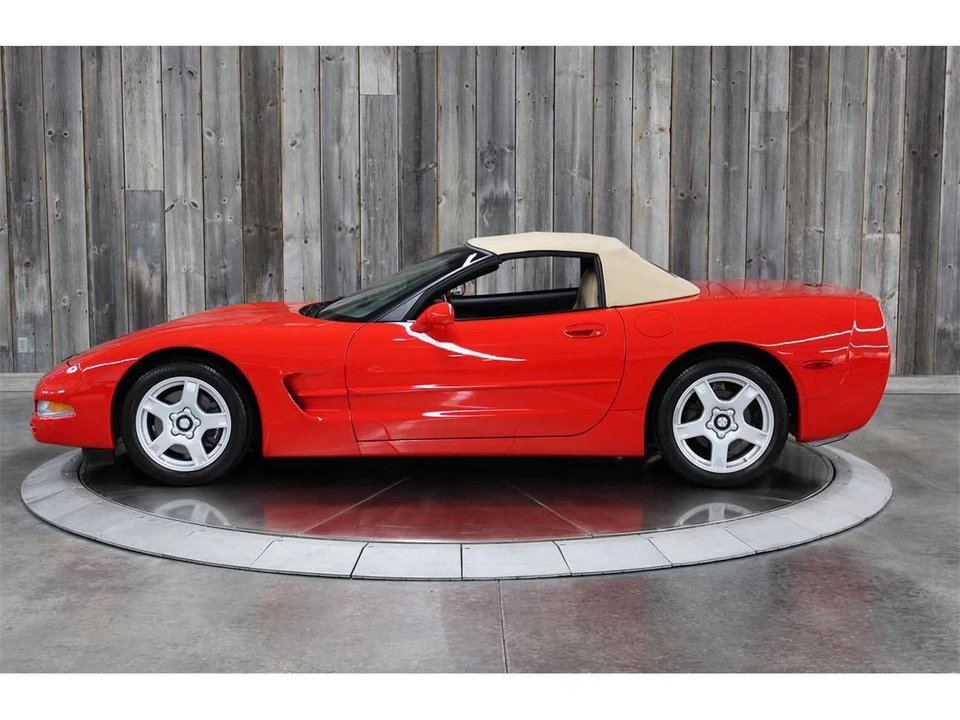 1998 Chevrolet Corvette C5 - Image 2 of 31