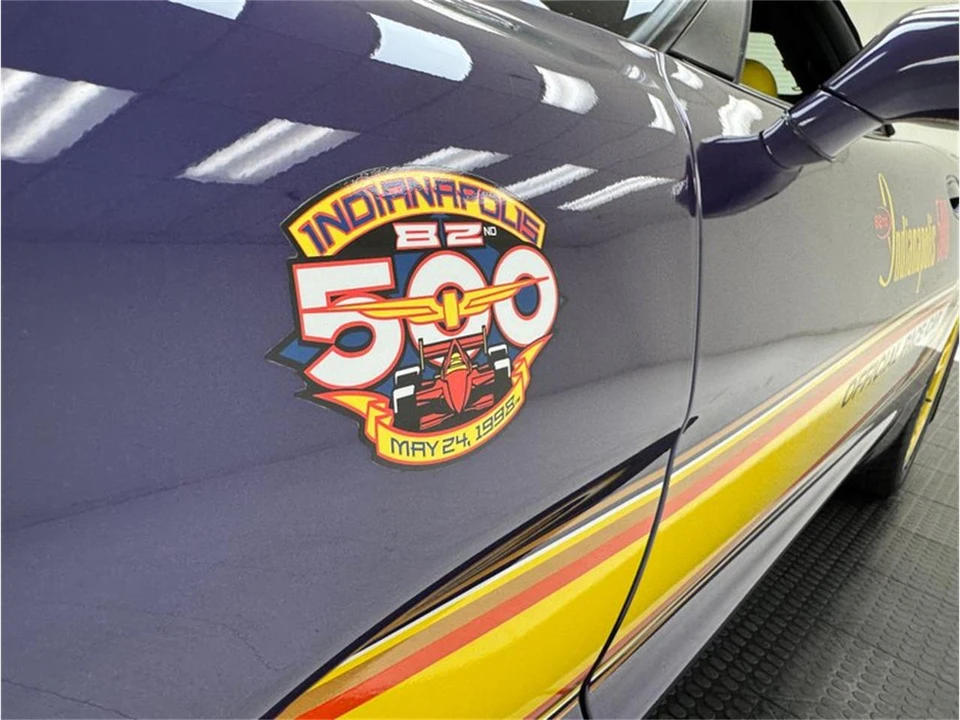 1998 Chevrolet Corvette C5 - Image 16 of 31