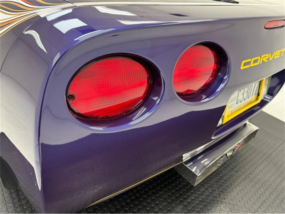 1998 Chevrolet Corvette C5 - Image 24 of 31
