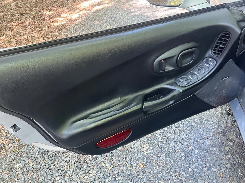 1998 Chevrolet Corvette C5 - Image 10 of 29