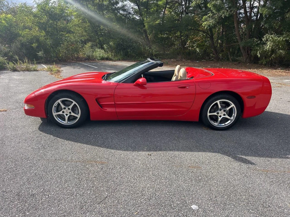 1998 Chevrolet Corvette C5 - Image 3 of 21