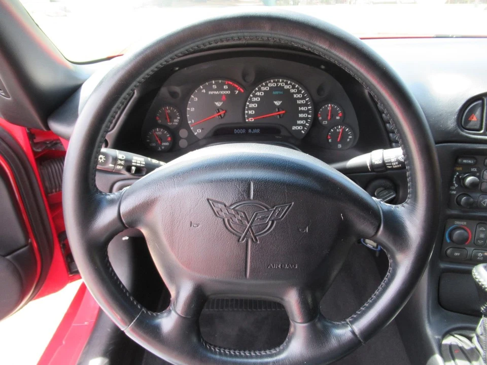 1998 Chevrolet Corvette C5 - Image 8 of 26