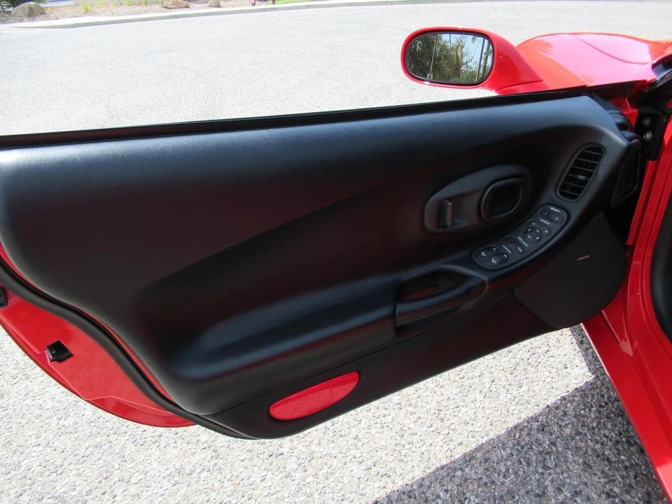 1998 Chevrolet Corvette C5 - Image 11 of 26