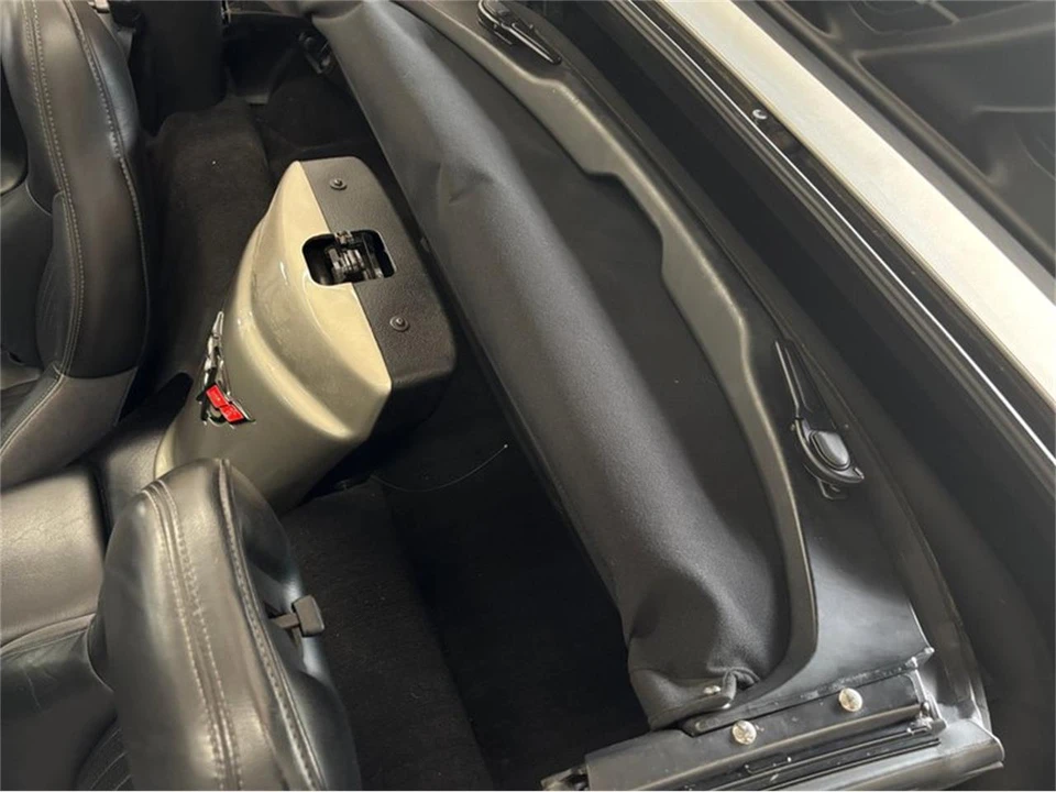 1998 Chevrolet Corvette C5 - Image 19 of 23