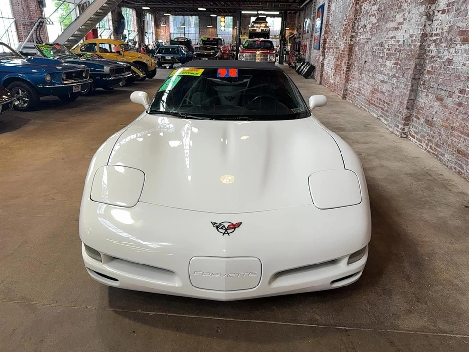 1998 Chevrolet Corvette C5 - Image 6 of 31