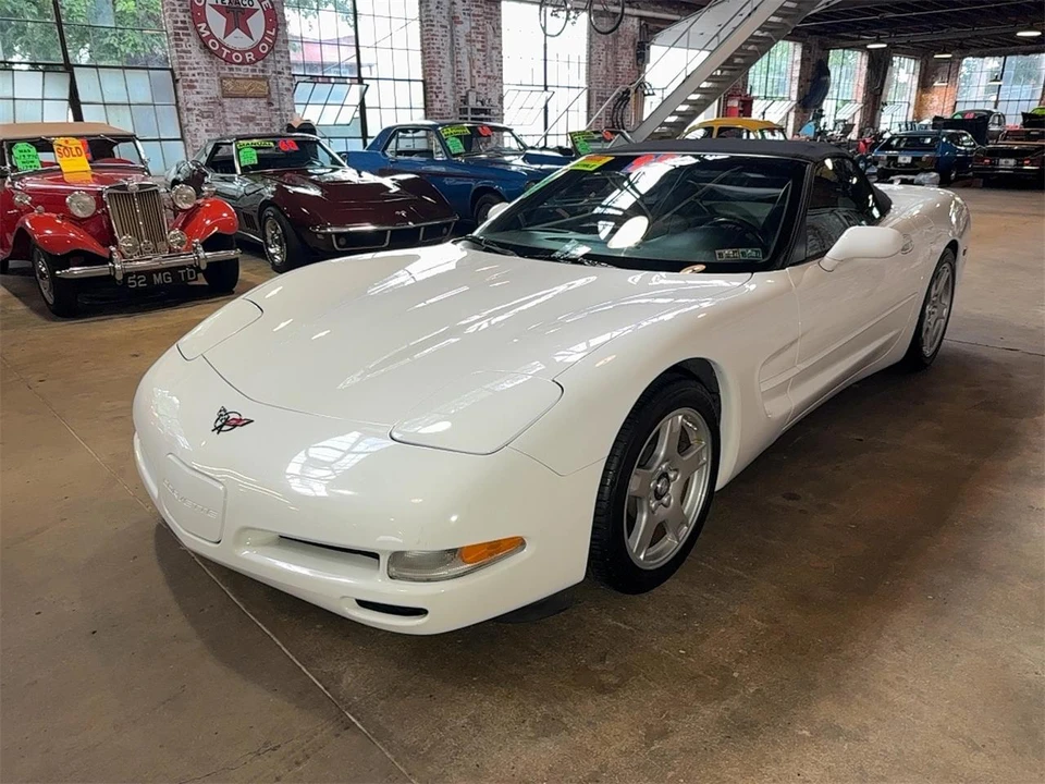 1998 Chevrolet Corvette C5 - Image 4 of 31